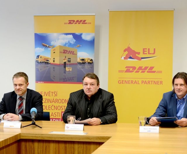 Konference k podpisu smlouvy s DHL, 21.10.2014