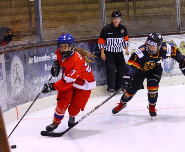 Ženy U18: Německo - Česko, Selb, 20.9.2014