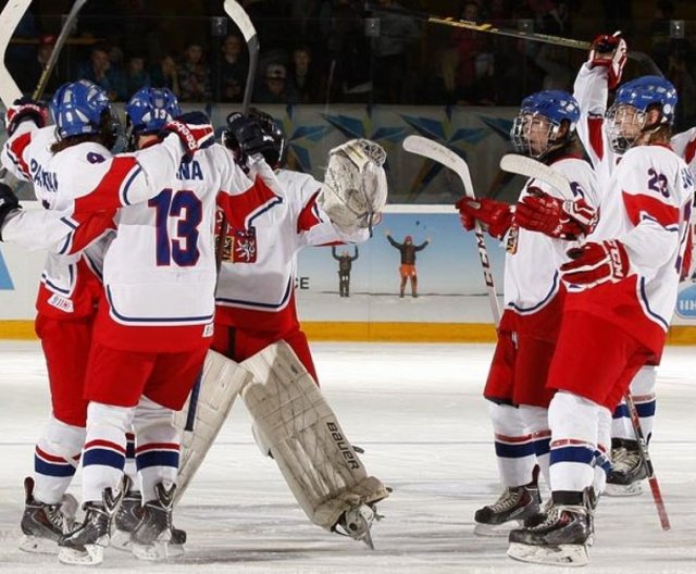 U18: Návrat stříbrných medailistů z MS, 28.4.2014