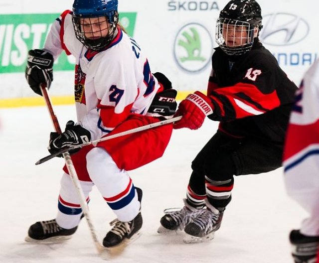 Ženy U18: Česko – Japonsko, Hodonín, 20.3.2014