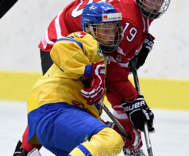 U18: CAN vs. SWE 7:3 