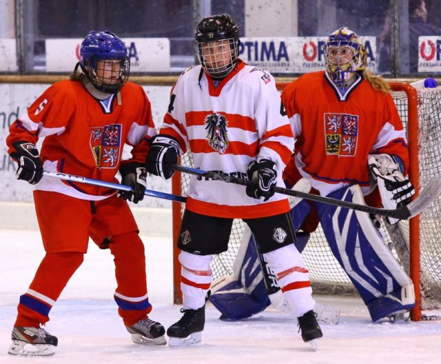 Ženy U18: Česko - Rakousko, Selb, 21.9.2014