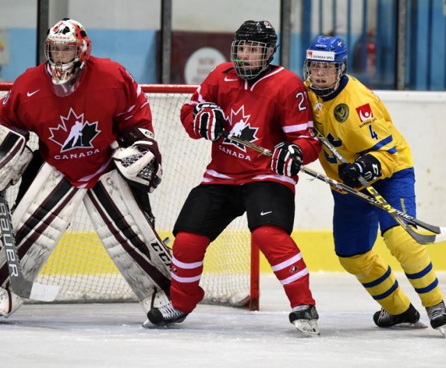 U18: CAN vs. SWE 7:3 