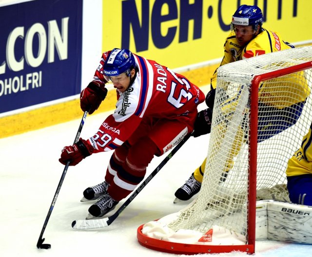 A tým: SWE vs. CZE