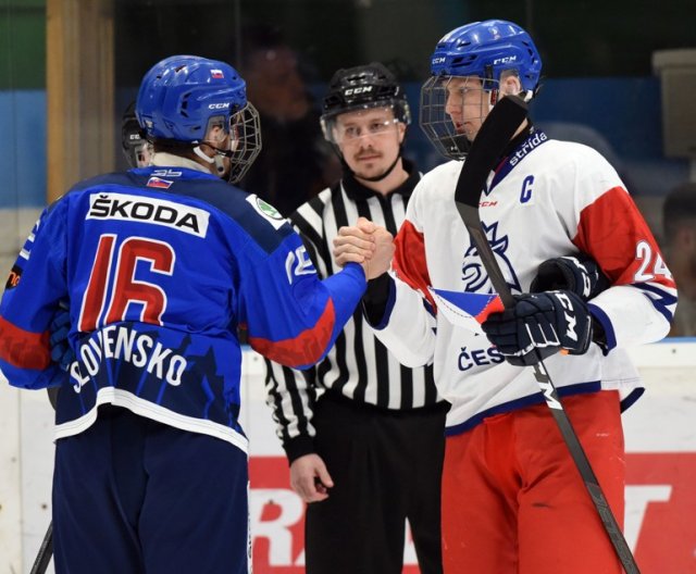 U17 - Hodonín: Česko vs Slovensko, 6.4.2022