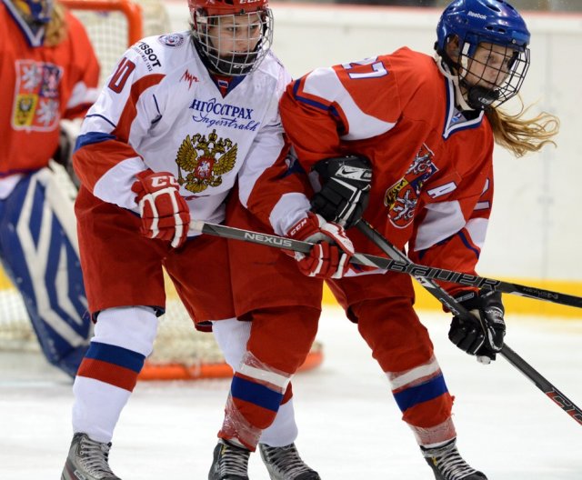 Ženy U18: Česko – Rusko, Slaný, 23.8.2014