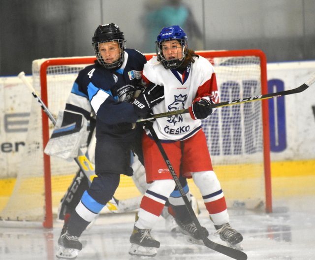 U16 - ženy: Šestidenní přípravný kemp ve Velkých Popovicích