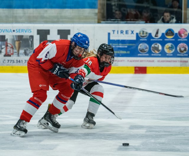 Ženy U16: Česko - Maďarsko, 13. prosince 2023