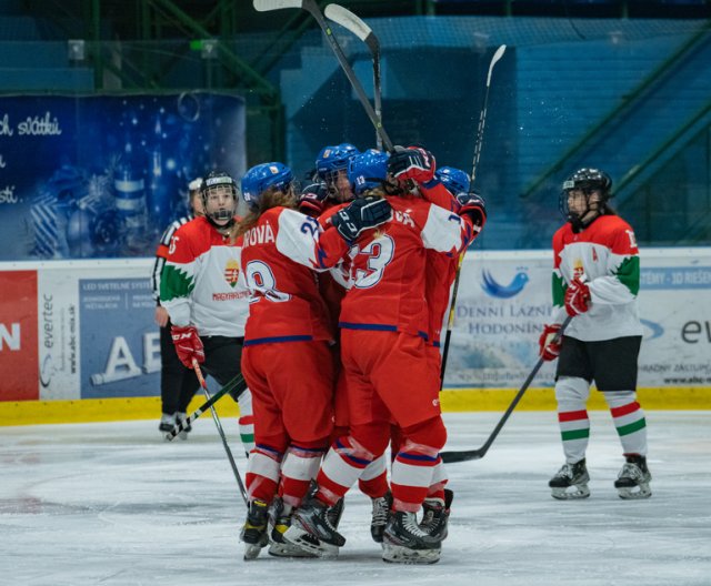 Ženy U16: Česko - Maďarsko, 13. prosince 2023