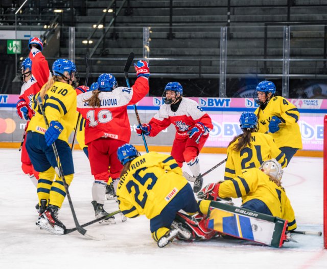 Ženy U18: Česko - Švédsko, MS, 11. 1. 2024