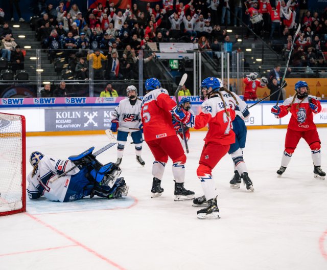 Ženy U18: Česko - USA, MS, 14. 1. 2024