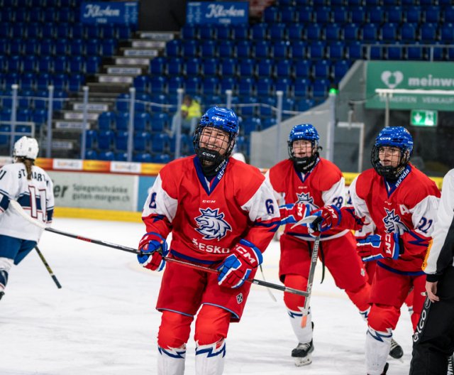 Ženy U18: Česko - USA, příprava před MS, 4. 1. 2024