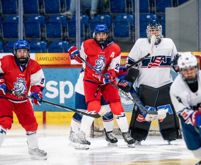 Ženy U18: Česko - USA, příprava před MS, 4. 1. 2024